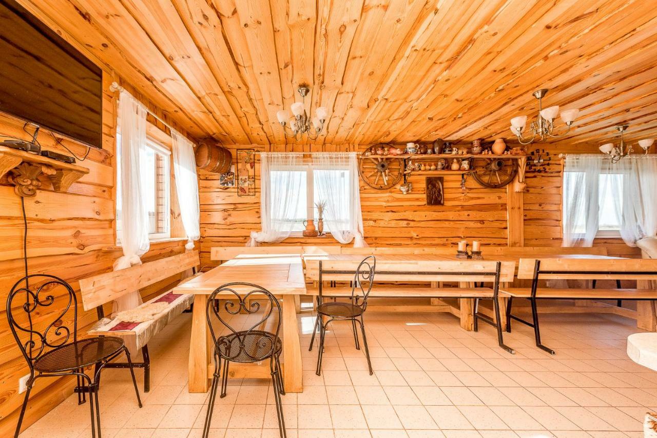 Вилла Edmart Dobromisle Экстерьер фото